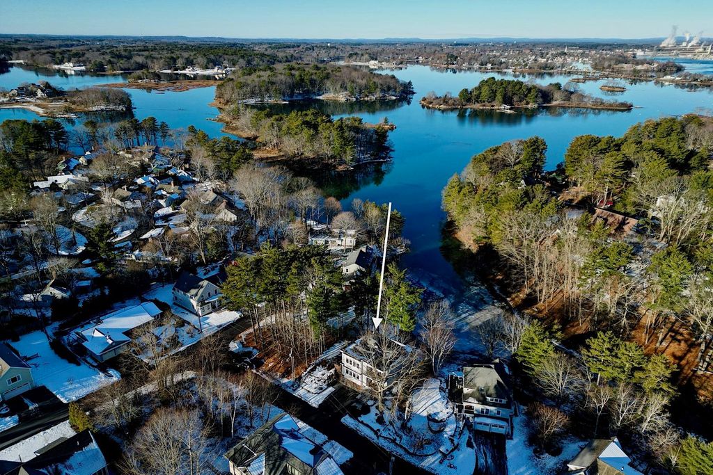 Photo of 17 Lavenger Lane, New Castle, NH 03854 (MLS # 5072849)