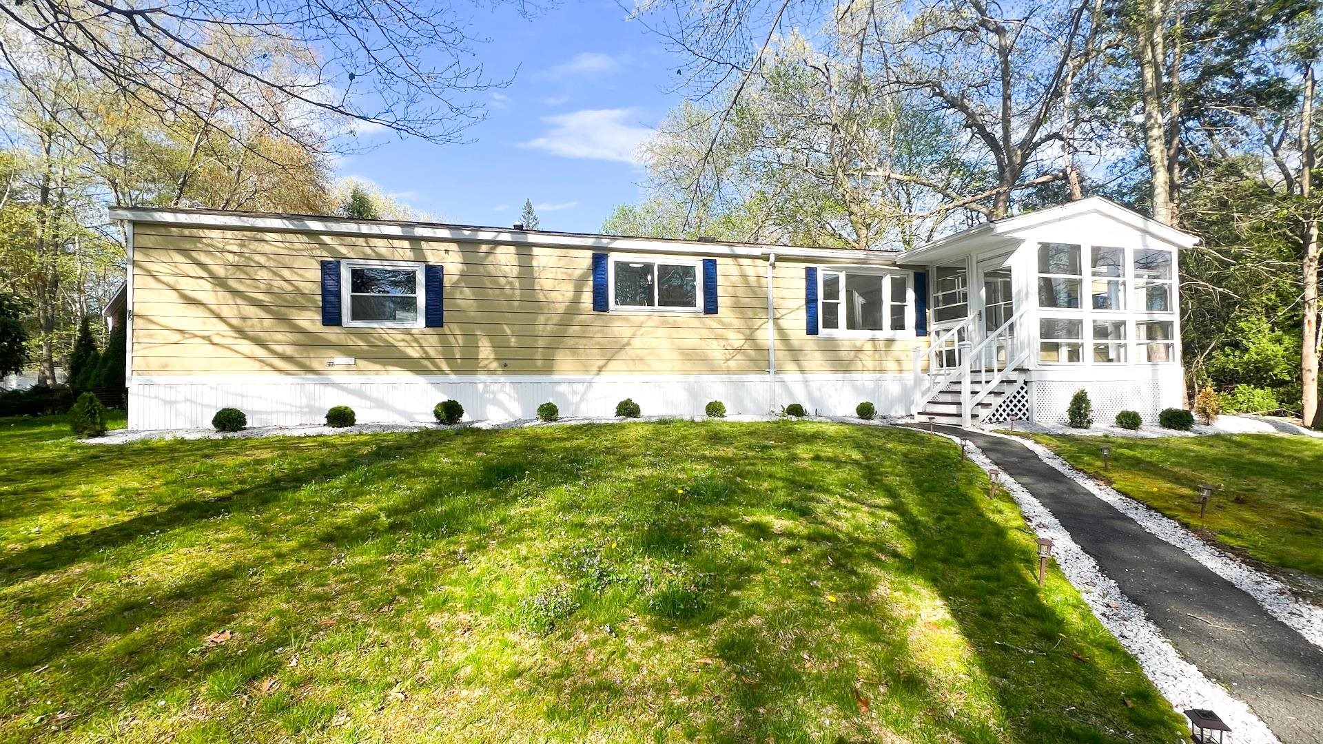 76 Hemlock Haven