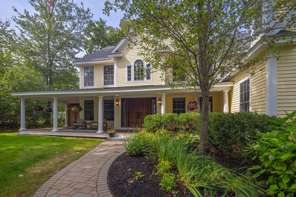 Photo of 69 Gosport Road, Portsmouth, NH 03801 (MLS # 5061513)