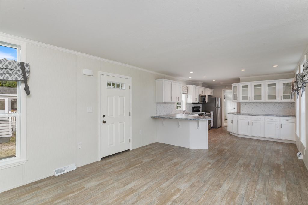 Photo of 84 Caddy Drive, Salem, NH 03079 (MLS # 5089659)