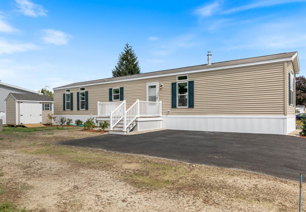 Photo of 84 Caddy Drive, Salem, NH 03079 (MLS # 5089659)