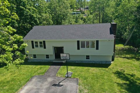 Photo of 243 Second Crown Point Road, Barrington, NH 03825 (MLS # 5048716)