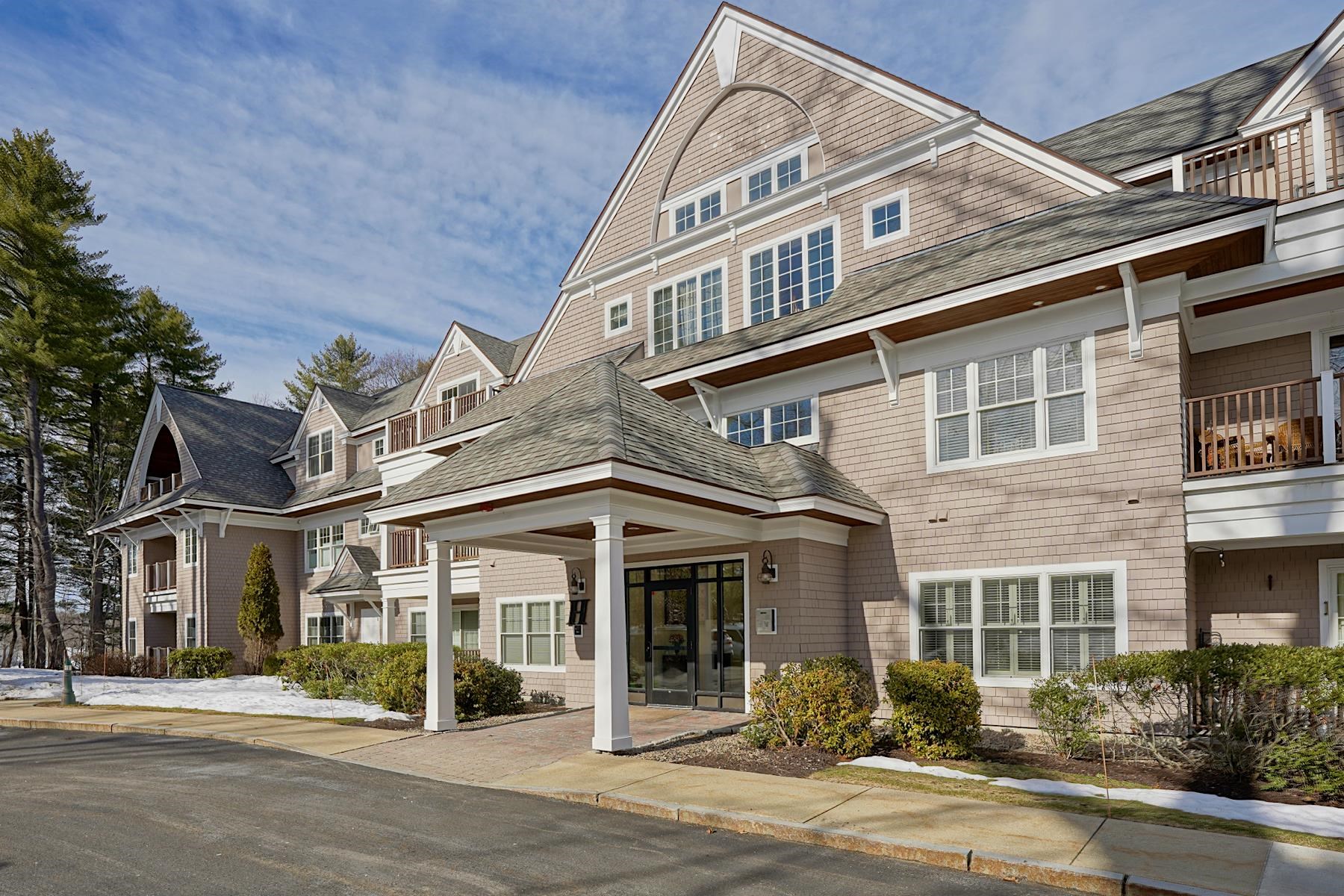 100 Shepards Cove Road H301