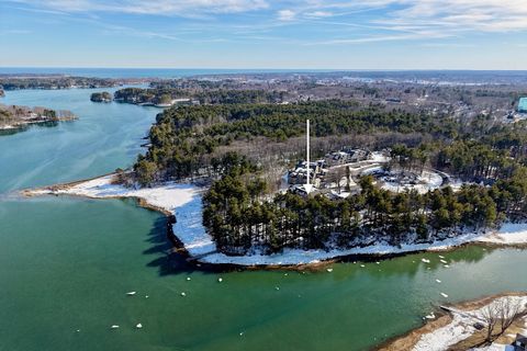 100 Shepards Cove Road H301 Kittery ME 03904