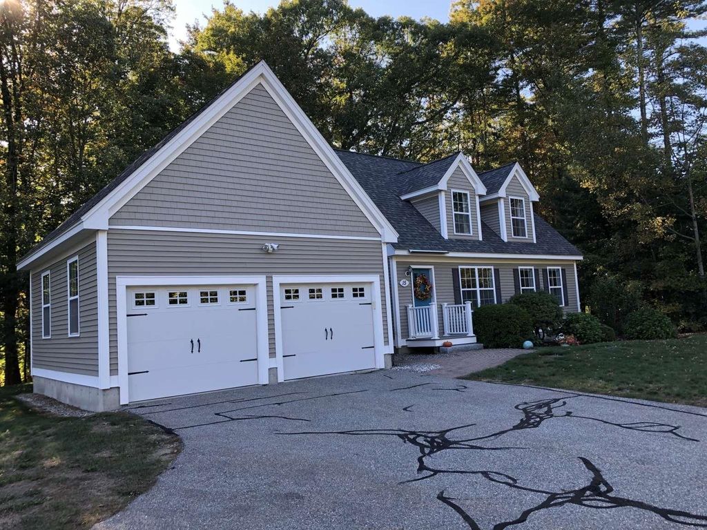 Photo of 15 Bootland Farm Road, Newton, NH 03858 (MLS # 5067758)