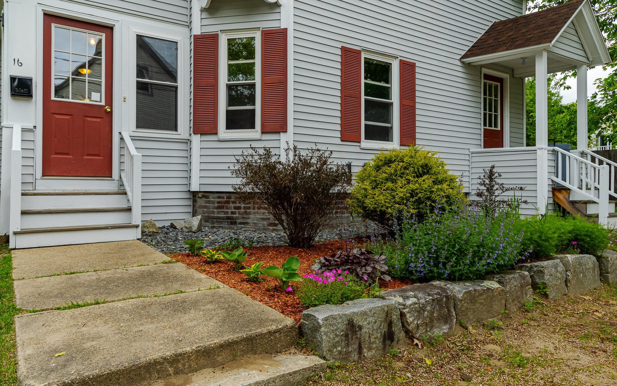 16 Damon Court
