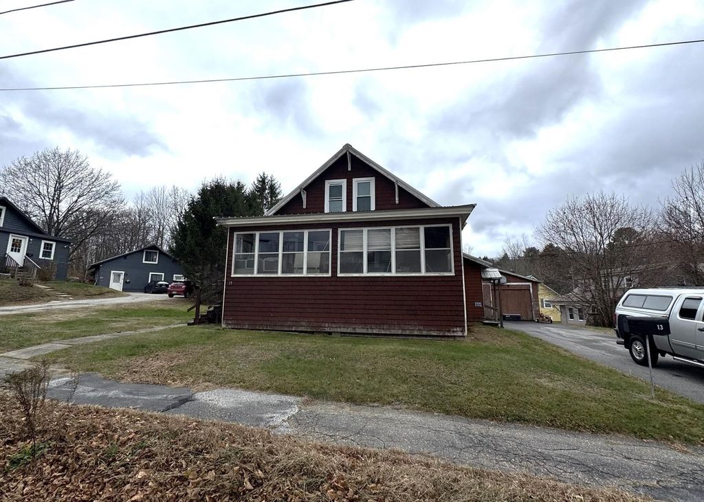 Photo of 13 Hawthorne Street, Plymouth, NH 03264 (MLS # 5072276)