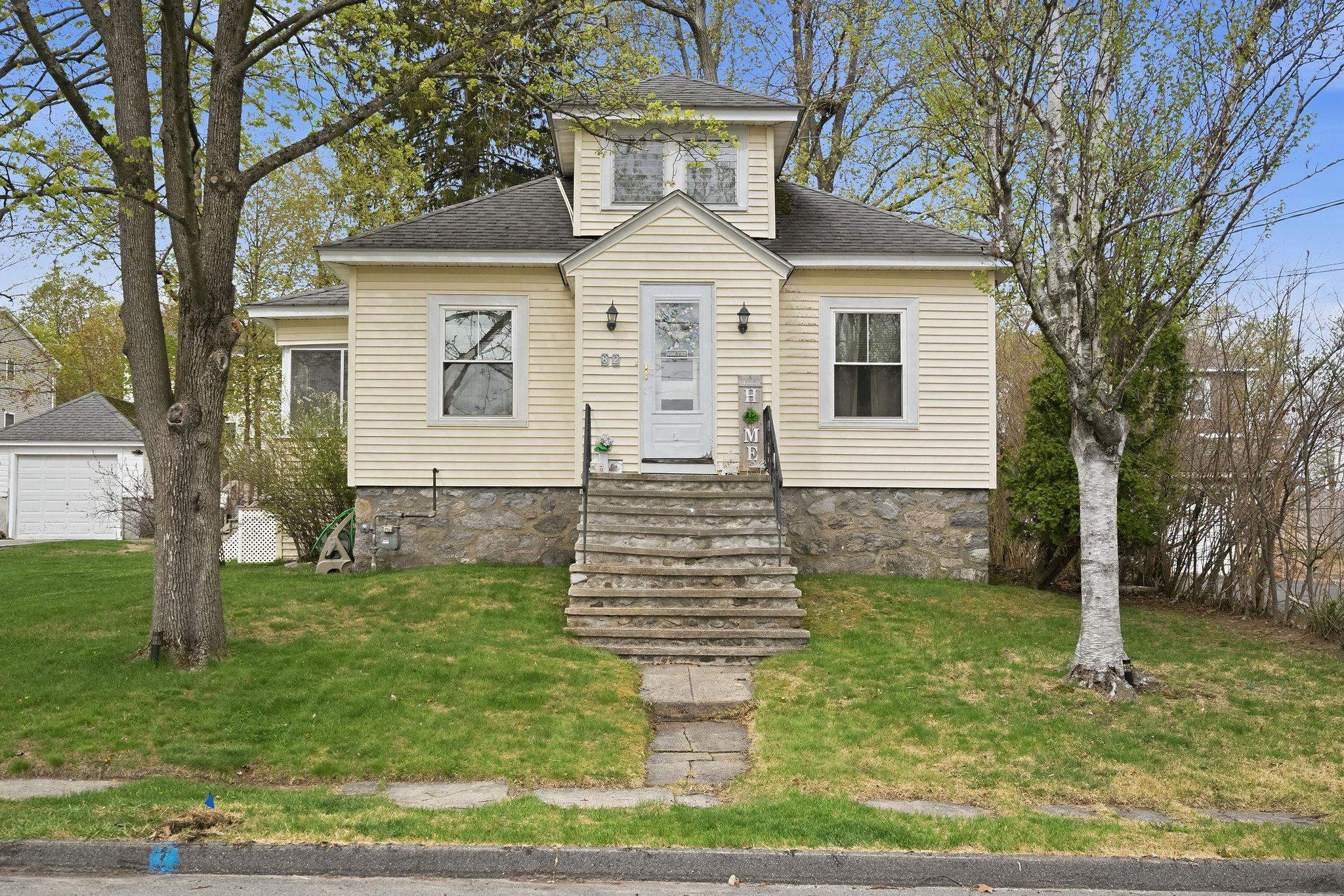 82 Sunnyside Street