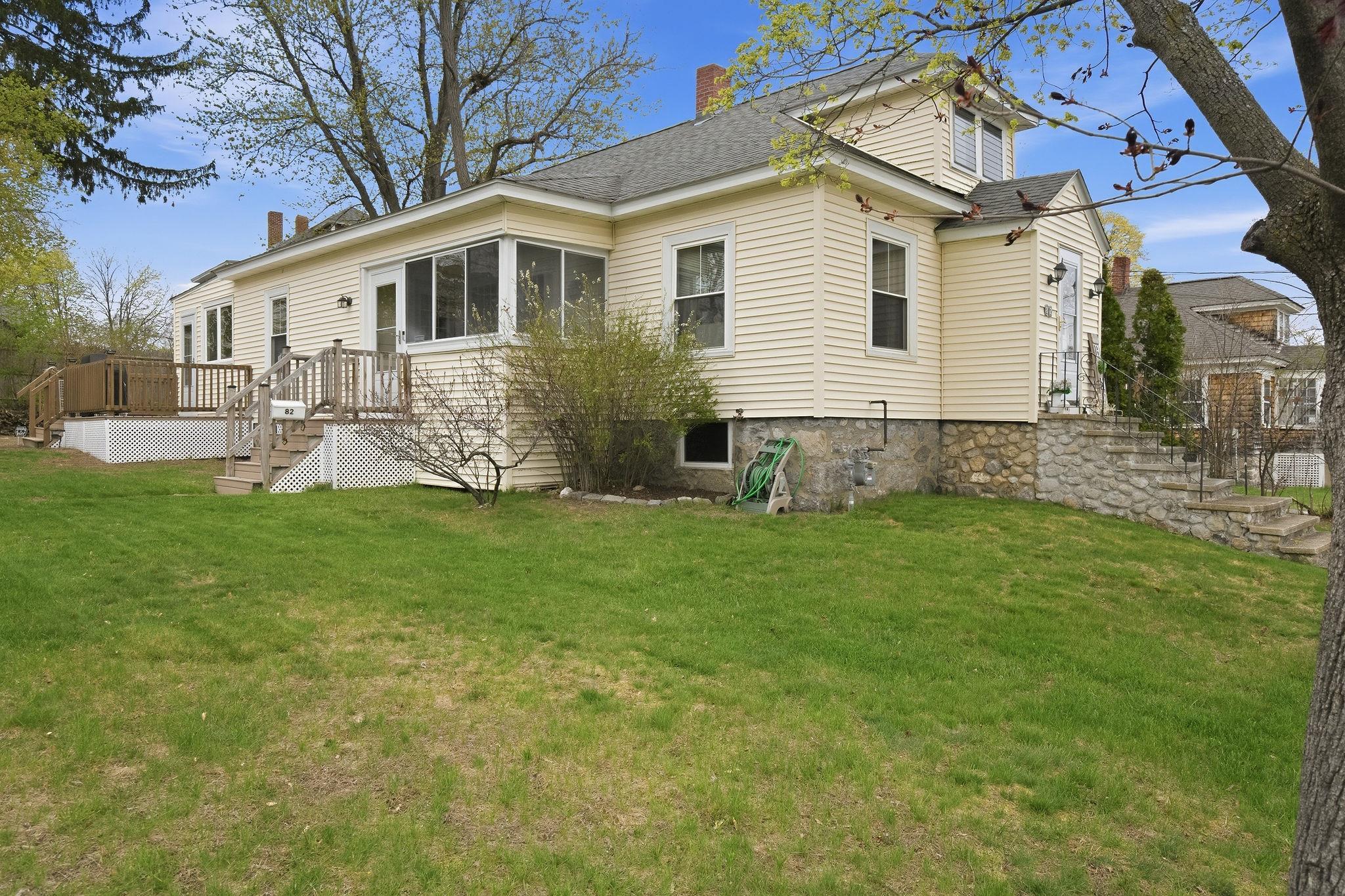 82 Sunnyside Street