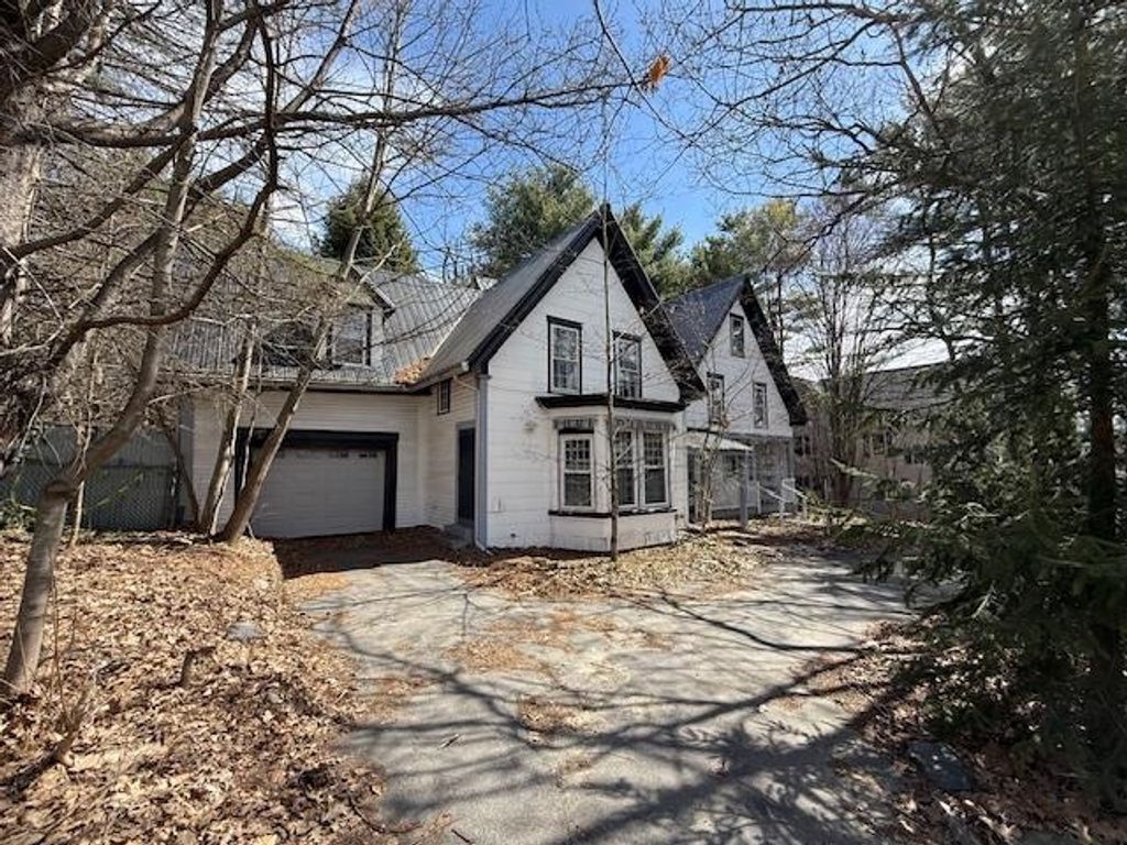 Photo of 28 High Street, Littleton, NH 03561 (MLS # 5078683)