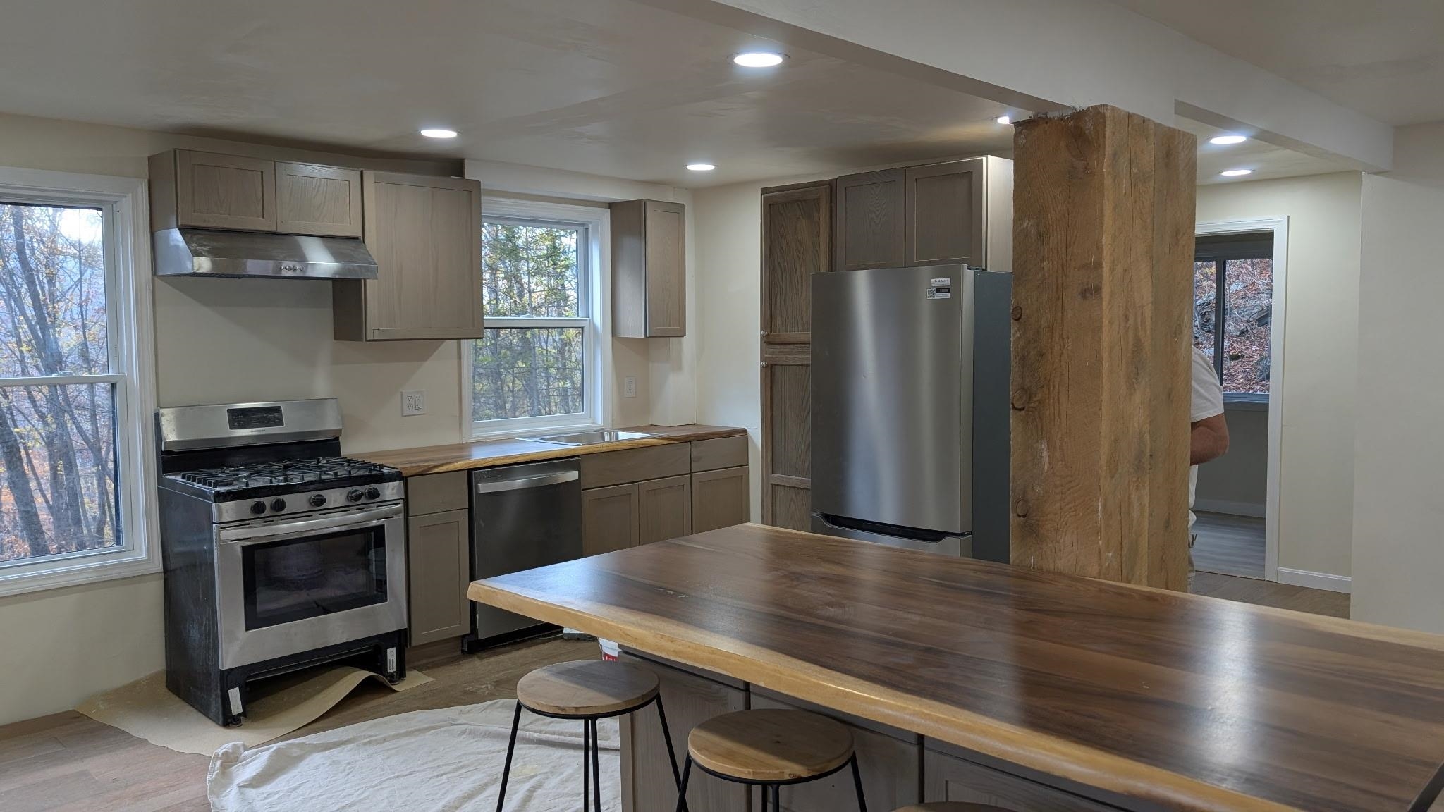 303 Winding Way