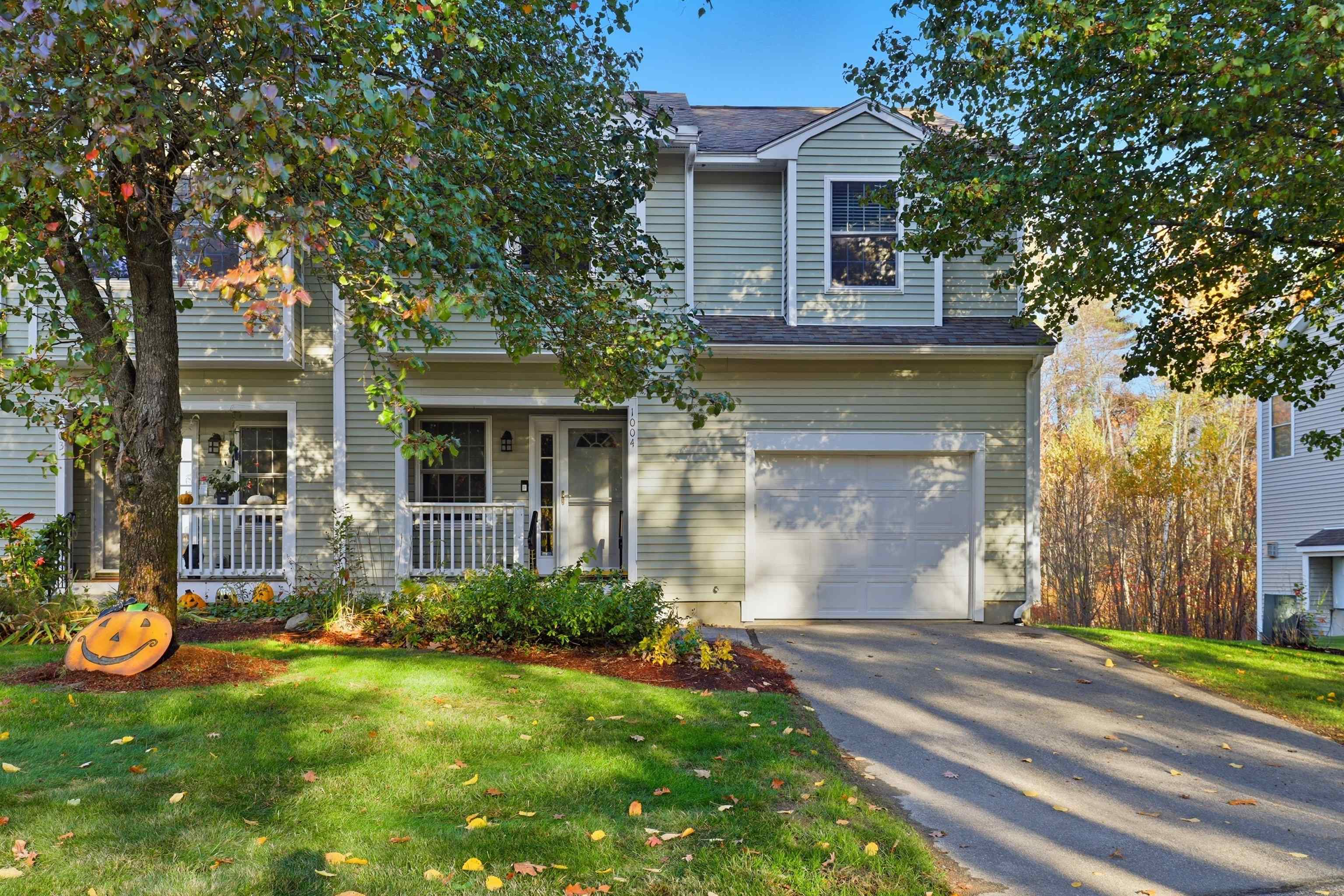 1465 Hooksett Road 1004