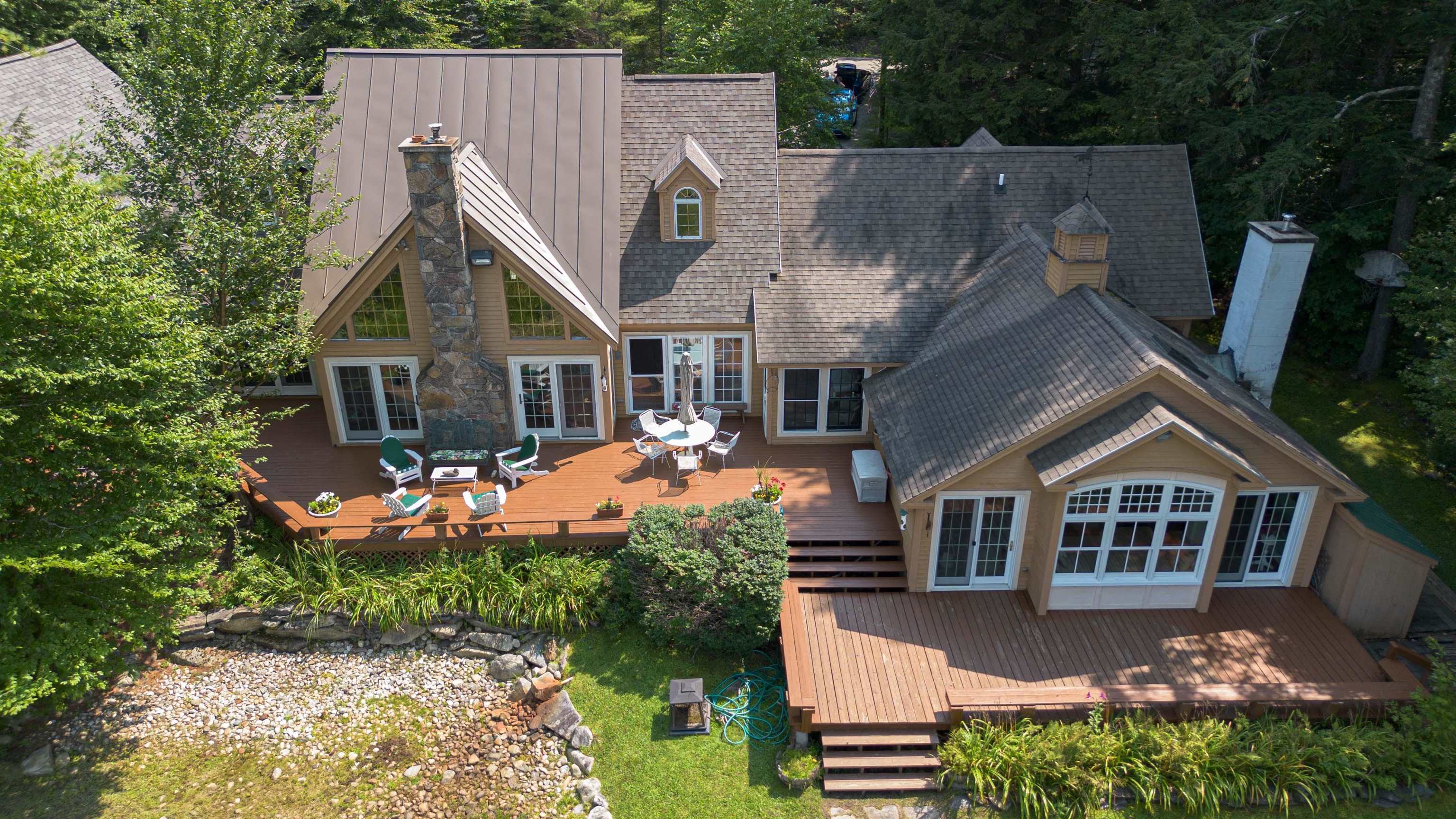Photo 1 of 30 — 1189 Cole Pond Road, Jamaica, VT 05343