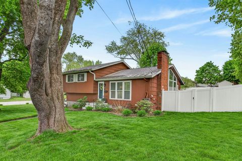 Photo of 130 Colgate Road, Nashua, NH 03064 (MLS # 5089161)