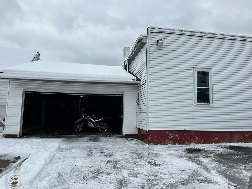 Photo of 798 Fifth Avenue, Berlin, NH 03570 (MLS # 5073968)