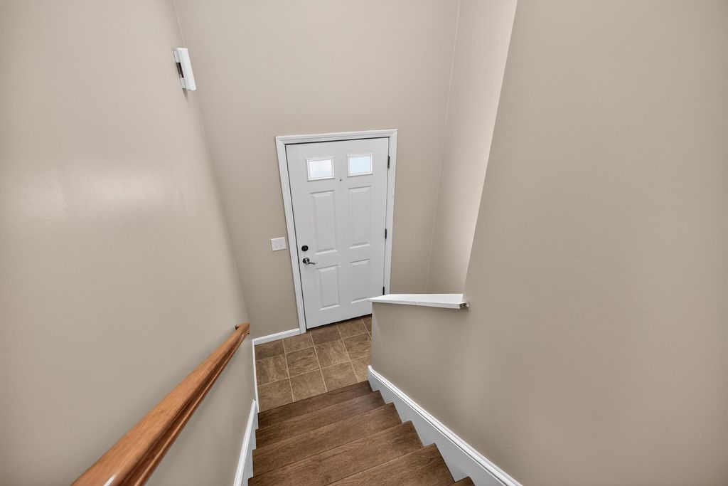 Photo of 1 West Meadow Court, Milford, NH 03055 (MLS # 5076913)