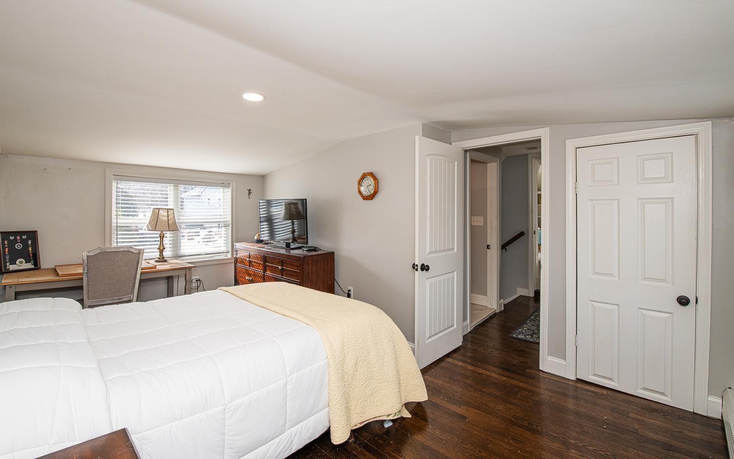 Atkinson, New Hampshire 03811, United States, 4 Bedrooms Bedrooms, ,2 BathroomsBathrooms,Residential,Active,168839