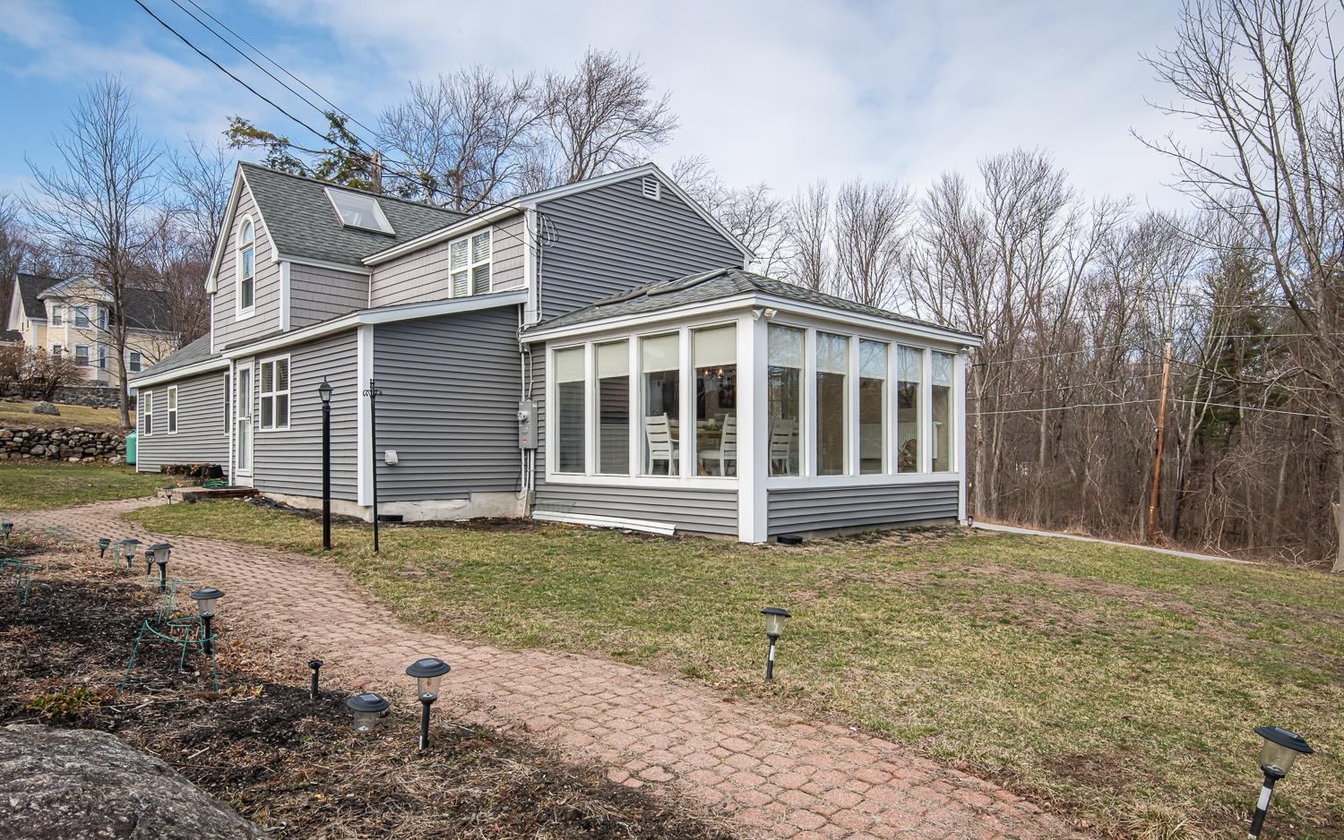 Atkinson, New Hampshire 03811, United States, 4 Bedrooms Bedrooms, ,2 BathroomsBathrooms,Residential,Active,168839