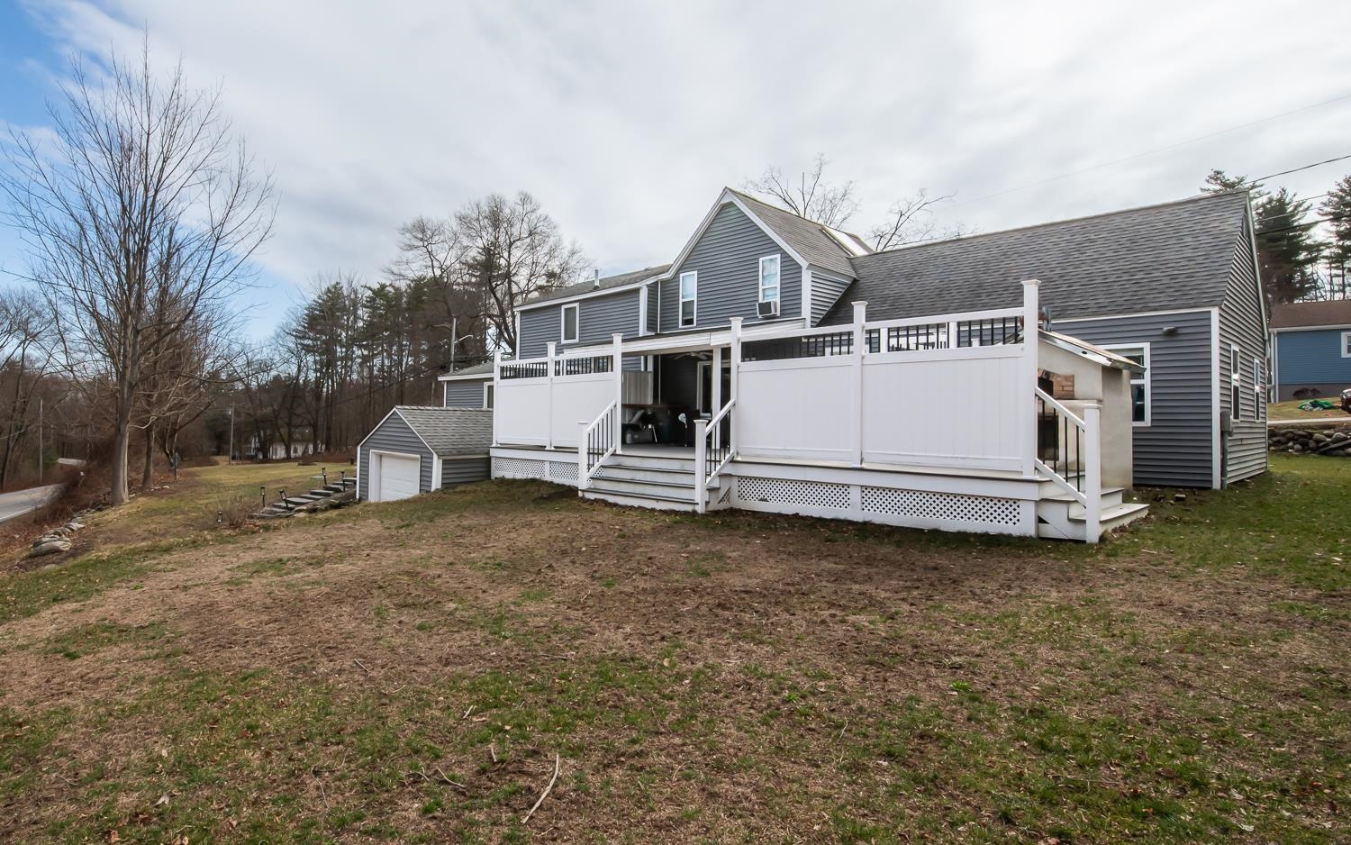 Atkinson, New Hampshire 03811, United States, 4 Bedrooms Bedrooms, ,2 BathroomsBathrooms,Residential,Active,168839