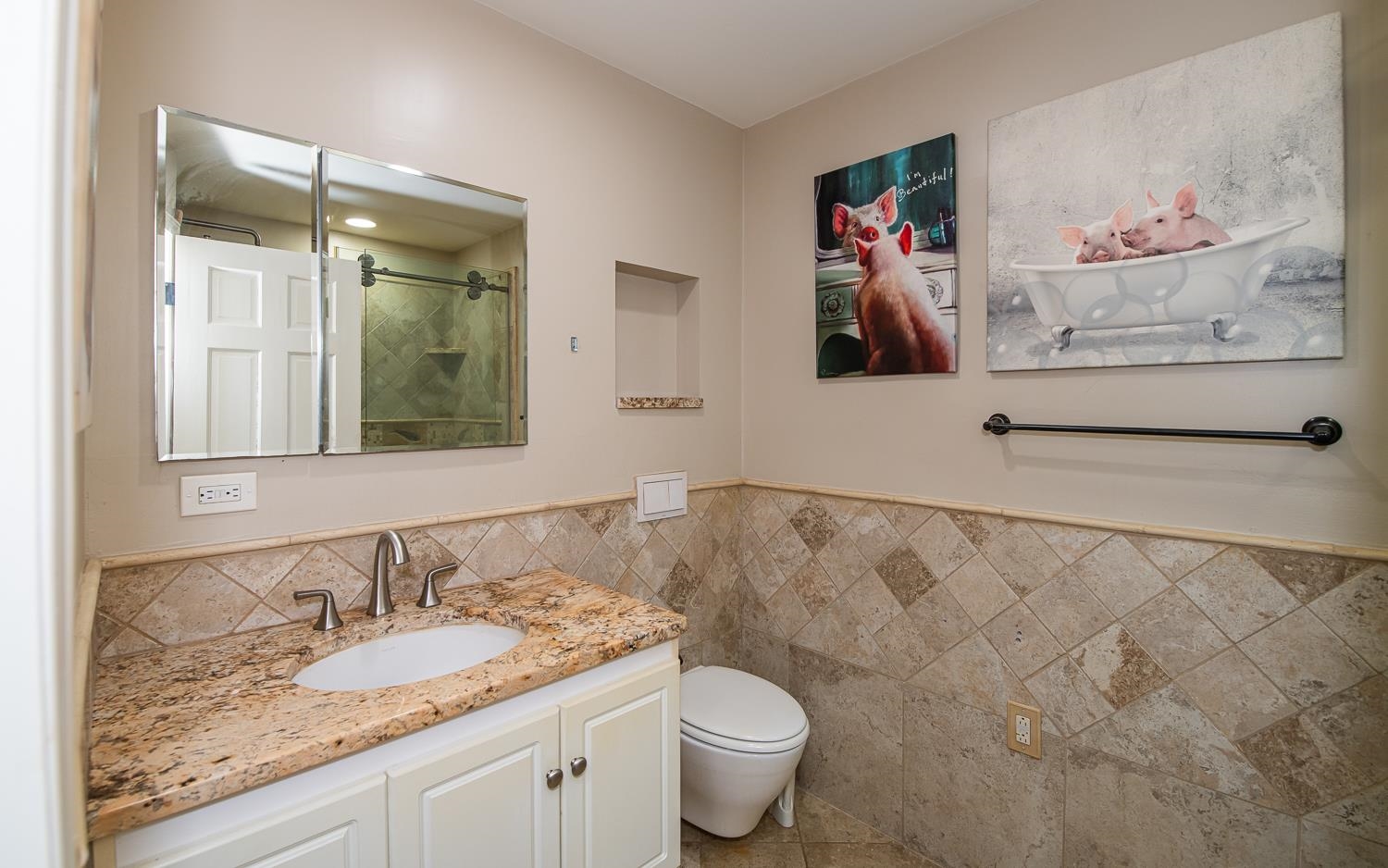 Atkinson, New Hampshire 03811, United States, 4 Bedrooms Bedrooms, ,2 BathroomsBathrooms,Residential,Active,168839