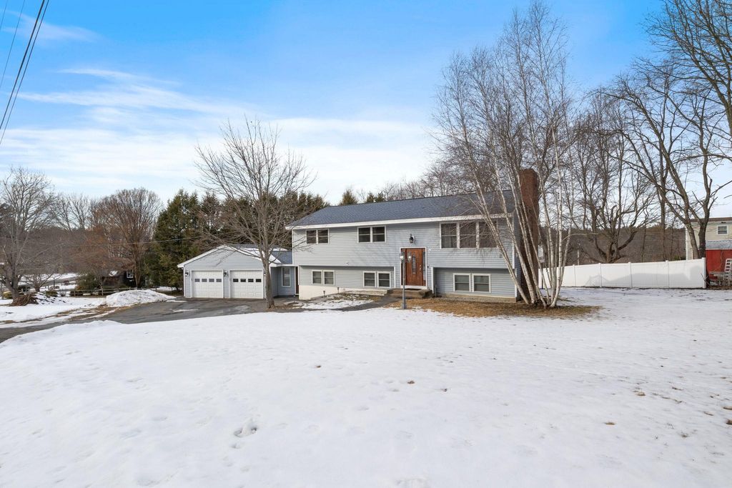 Photo of 4 Brown Avenue, Greenland, NH 03840 (MLS # 5073682)