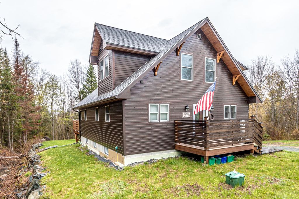 Photo of 93 Elm Street, Lancaster, NH 03584 (MLS # 5089131)