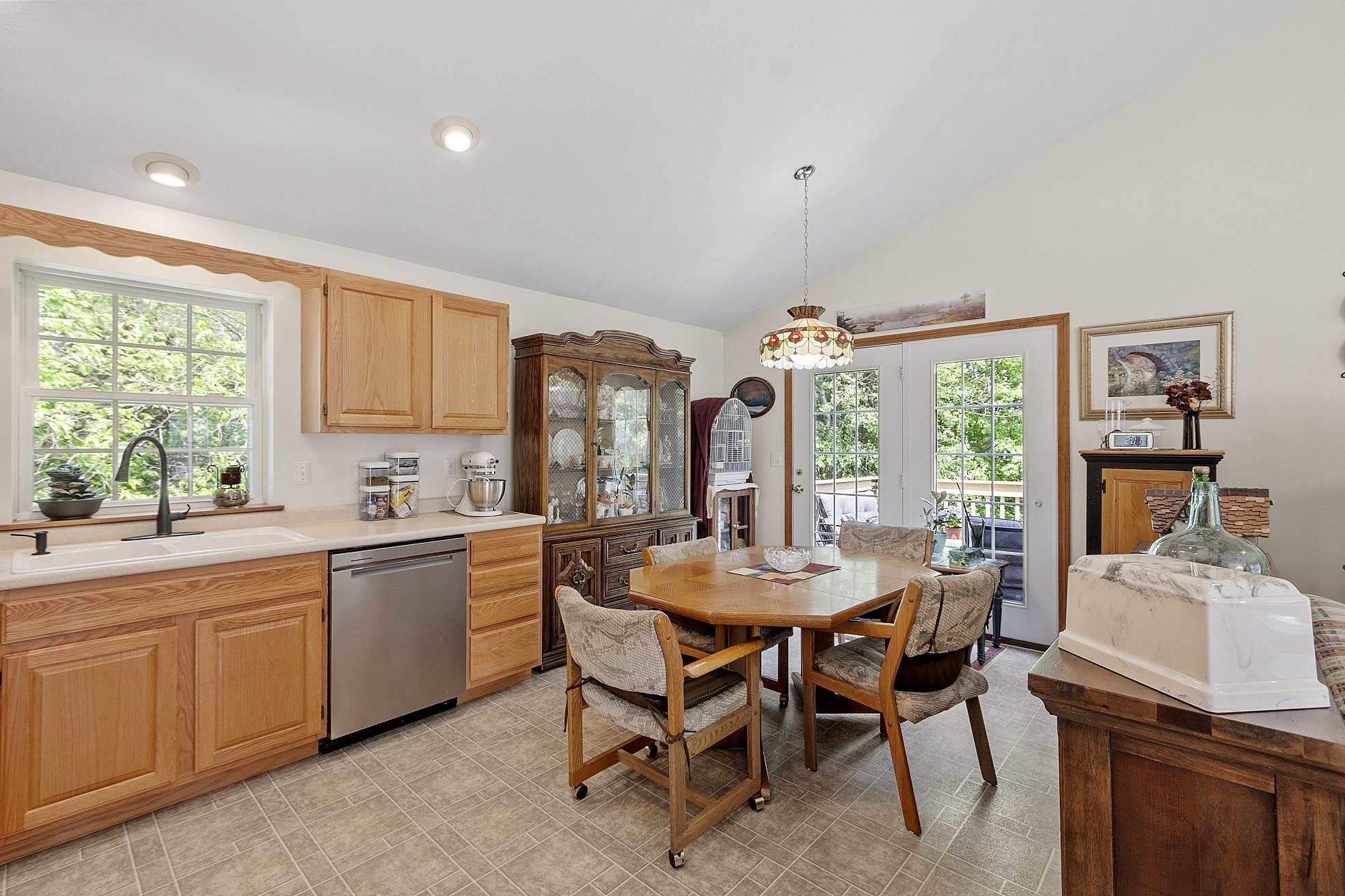 15 Surry Park