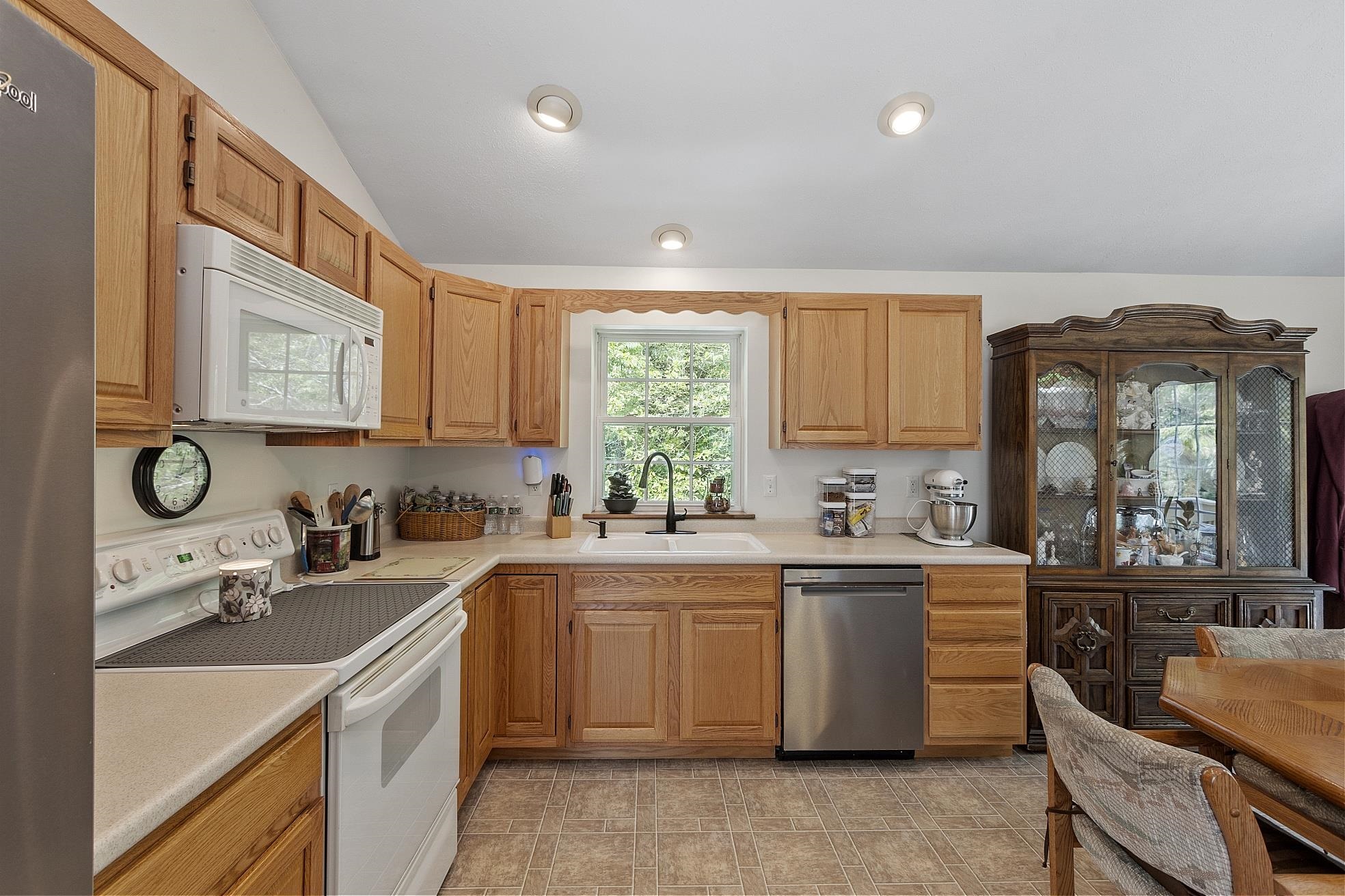 15 Surry Park
