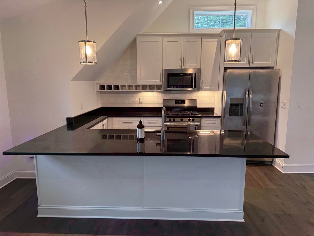 Photo of 11 Cottage Park Drive, Dover, NH 03820 (MLS # 5086591)