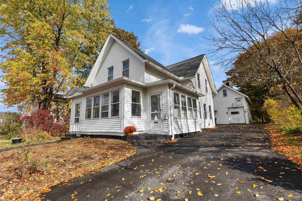 Photo of 15 Main Street, Allenstown, NH 03275 (MLS # 5067063)