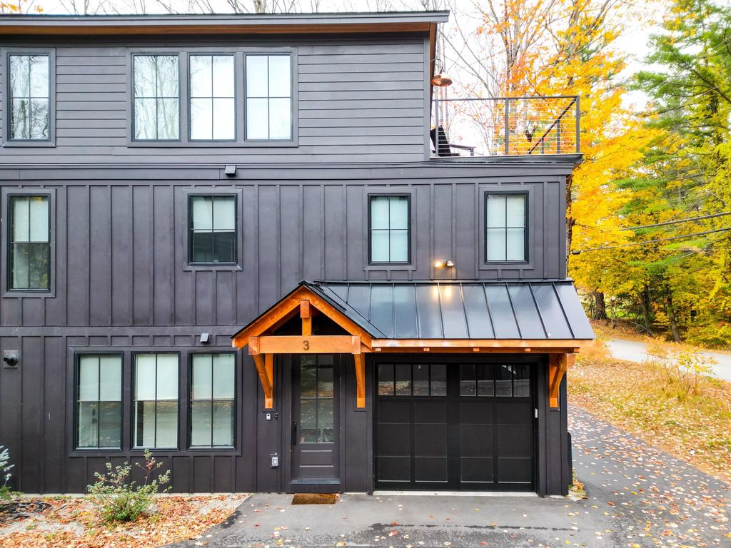 Photo of 137 Skimobile Road #3, Conway, NH 03860 (MLS # 5067808)