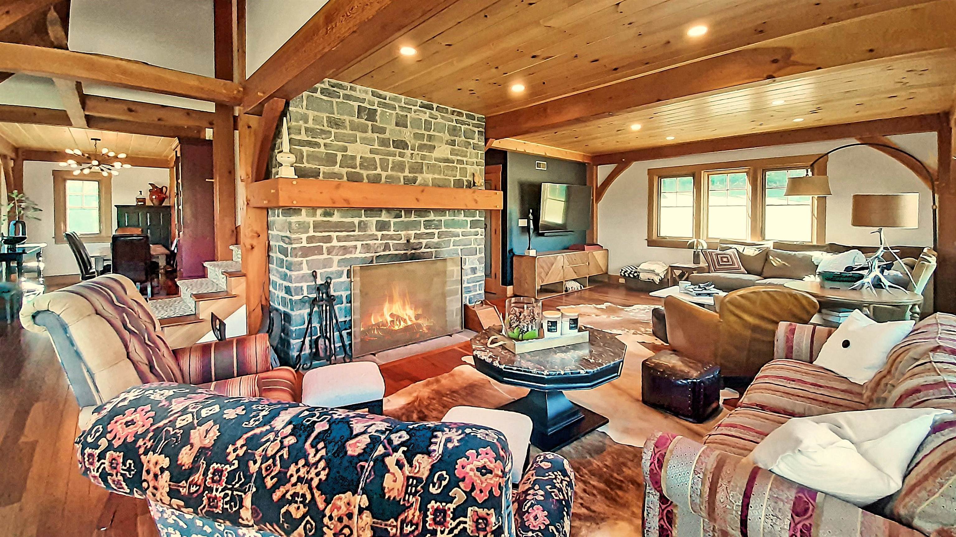 3215 Old Turnpike Road