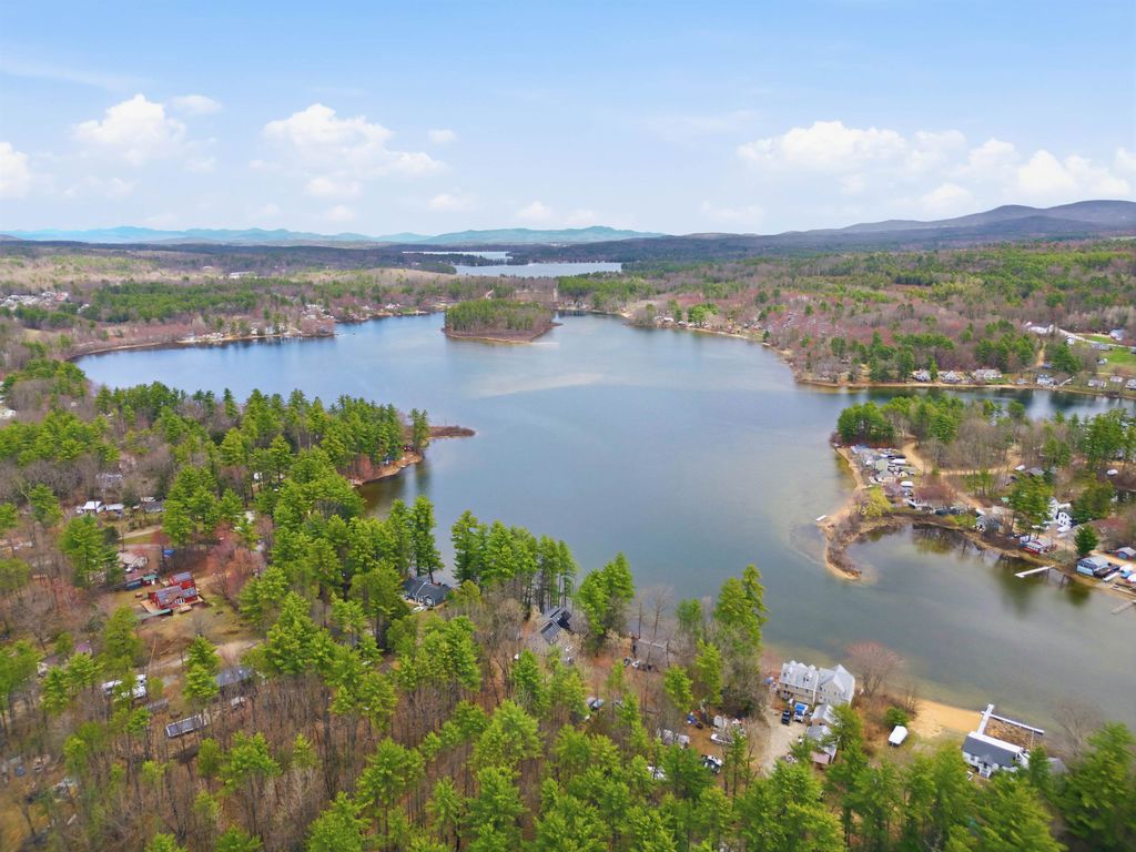 Photo of 20 Ruby Lane, Tilton, NH 03276 (MLS # 5084595)