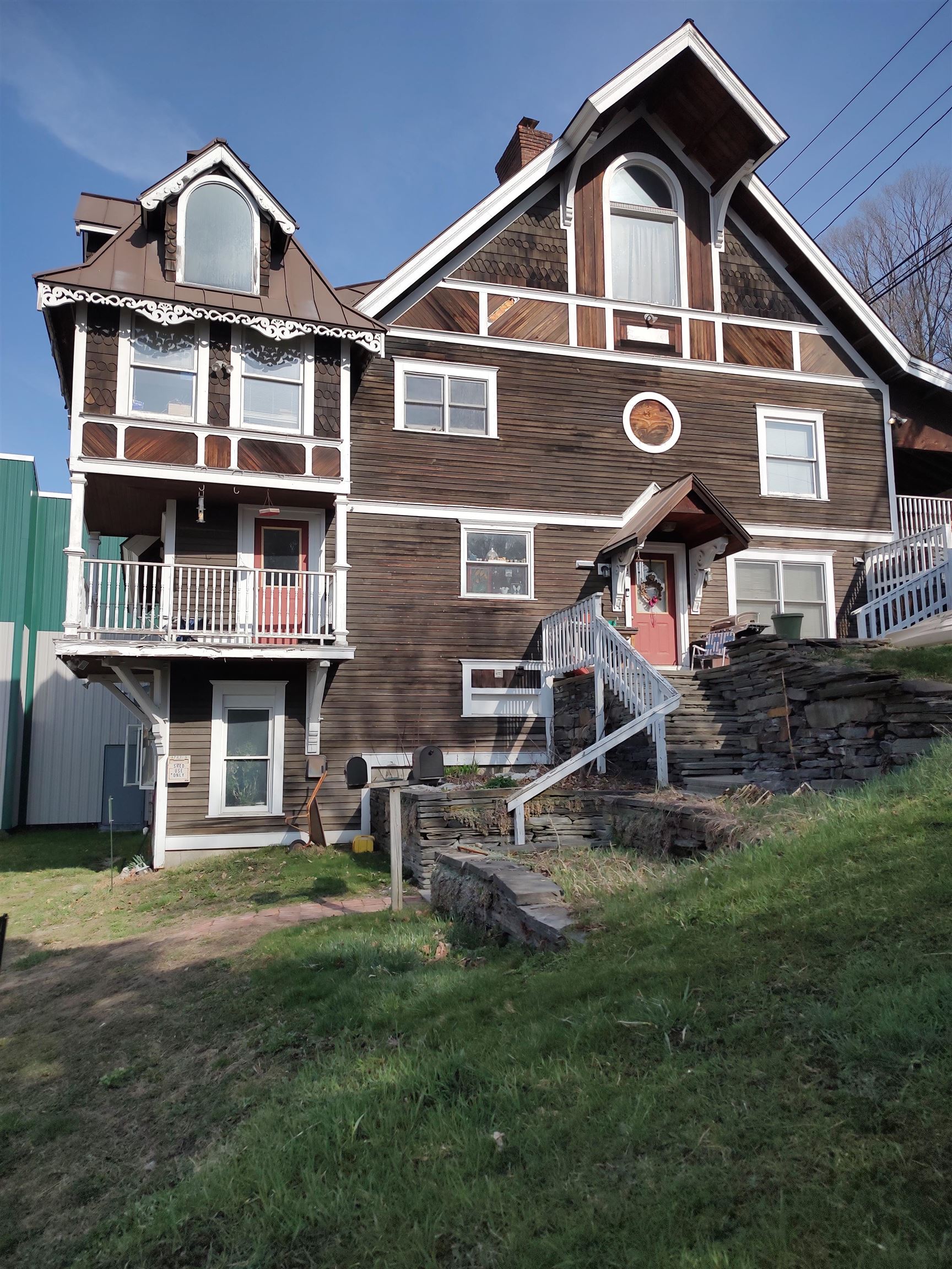 Photo 1 of 32 — 6 Park Street, Randolph, VT 05060