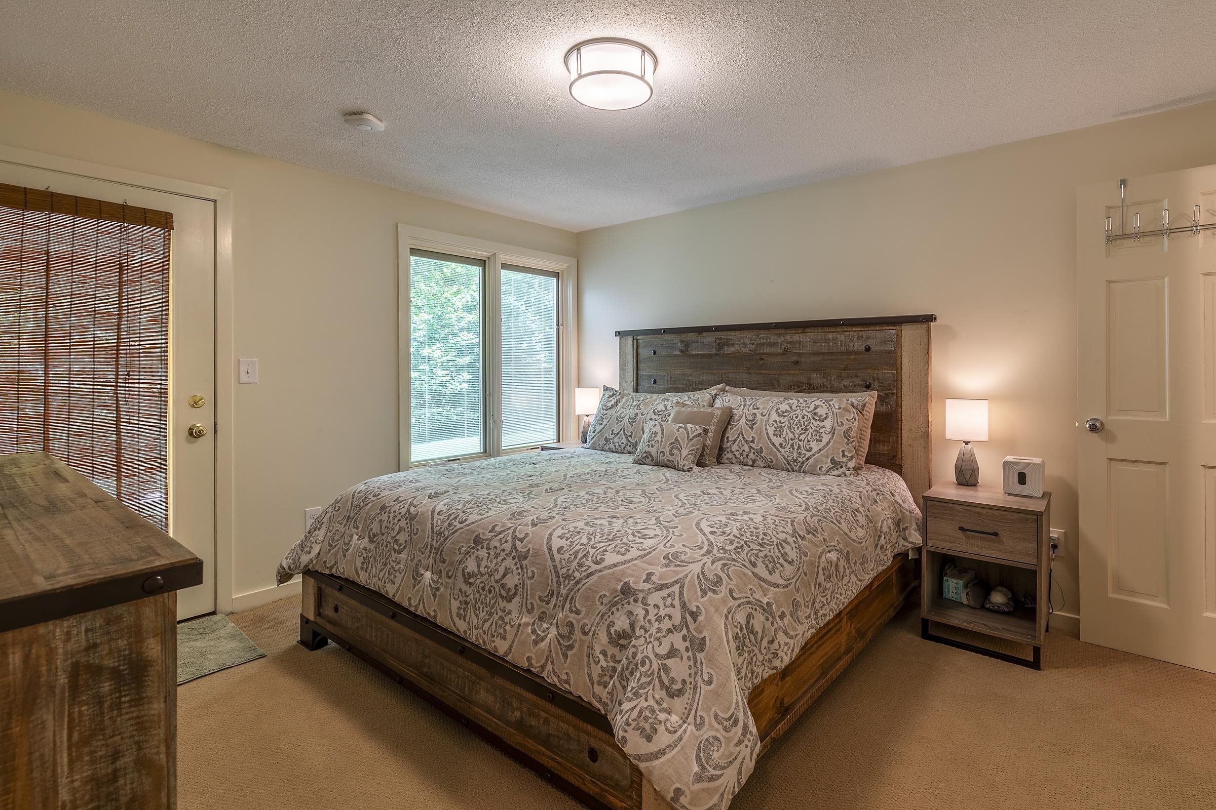 Stratton, Vermont 05155, United States, 4 Bedrooms Bedrooms, ,3 BathroomsBathrooms,Residential,Active,159729