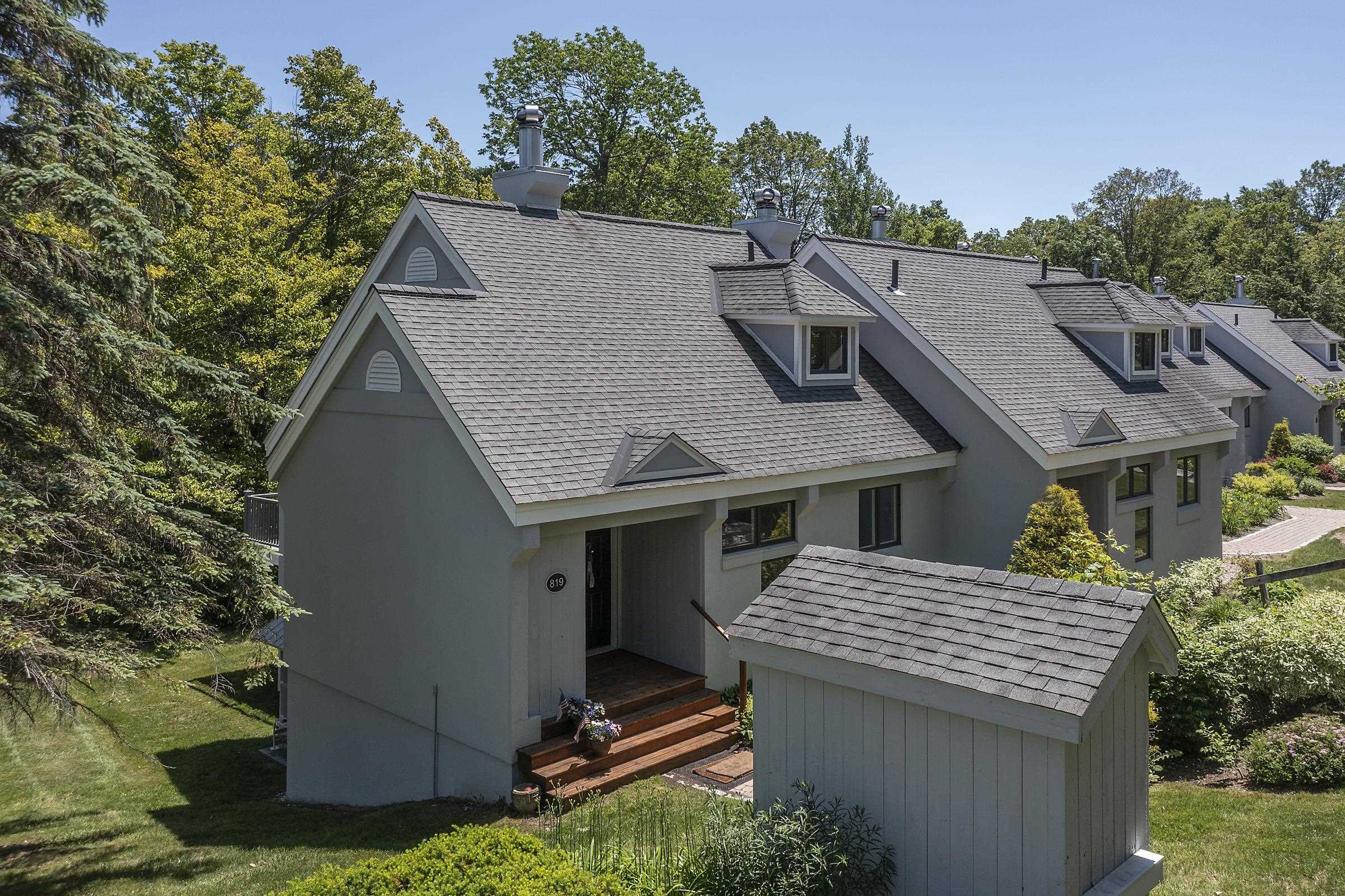 Stratton, Vermont 05155, United States, 4 Bedrooms Bedrooms, ,3 BathroomsBathrooms,Residential,Active,159729