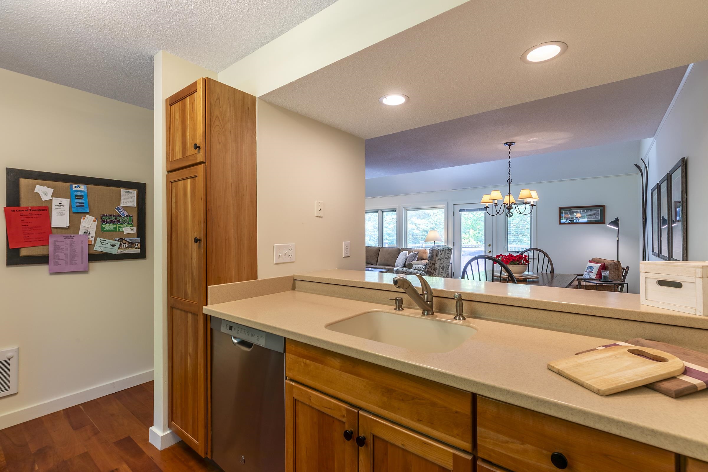 Stratton, Vermont 05155, United States, 4 Bedrooms Bedrooms, ,3 BathroomsBathrooms,Residential,Active,159729