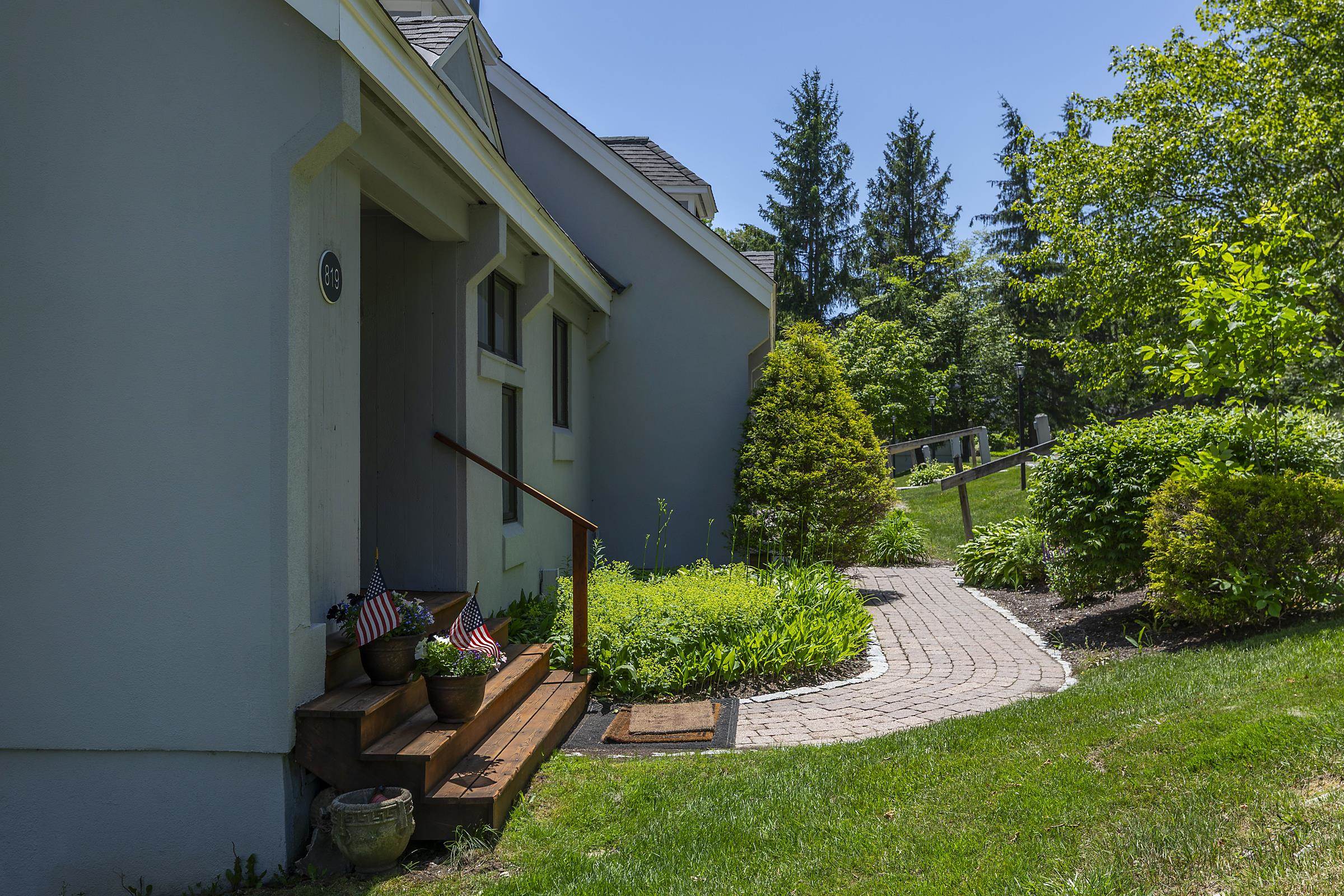 65 Styles Branch Road 819B