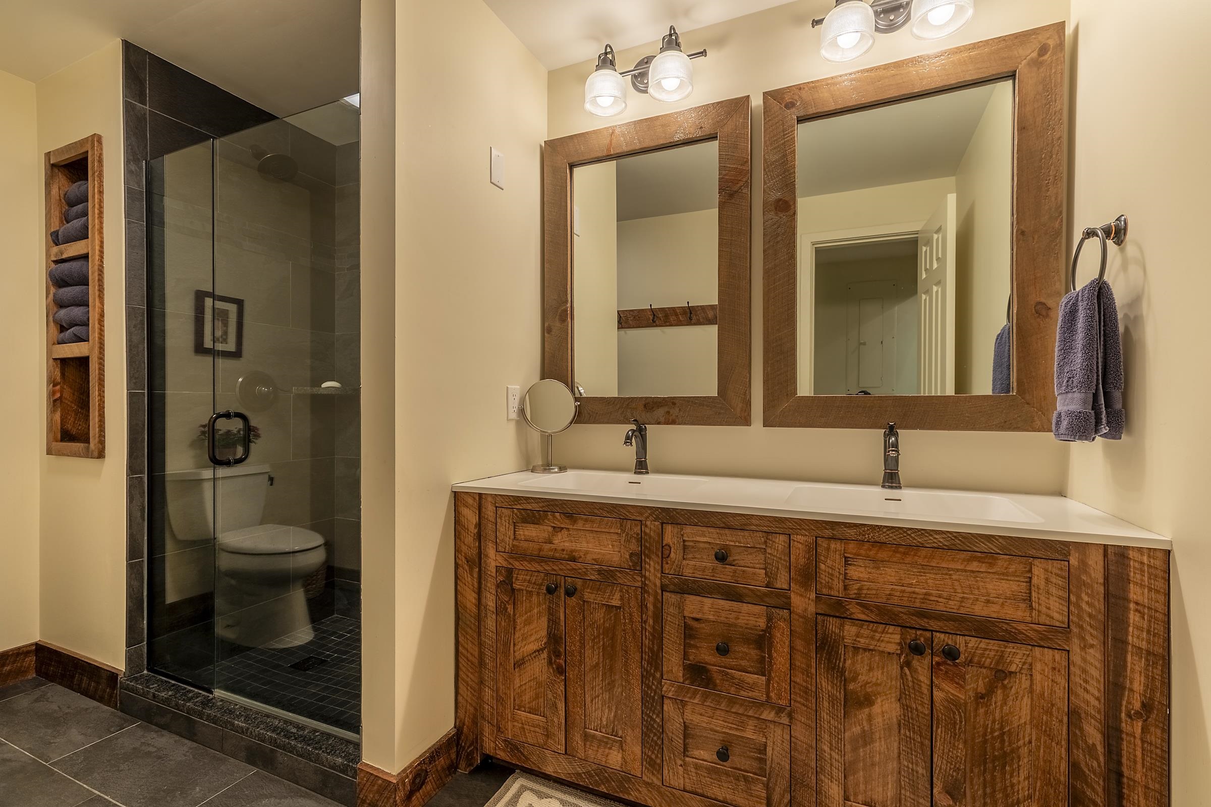 Stratton, Vermont 05155, United States, 4 Bedrooms Bedrooms, ,3 BathroomsBathrooms,Residential,Active,159729