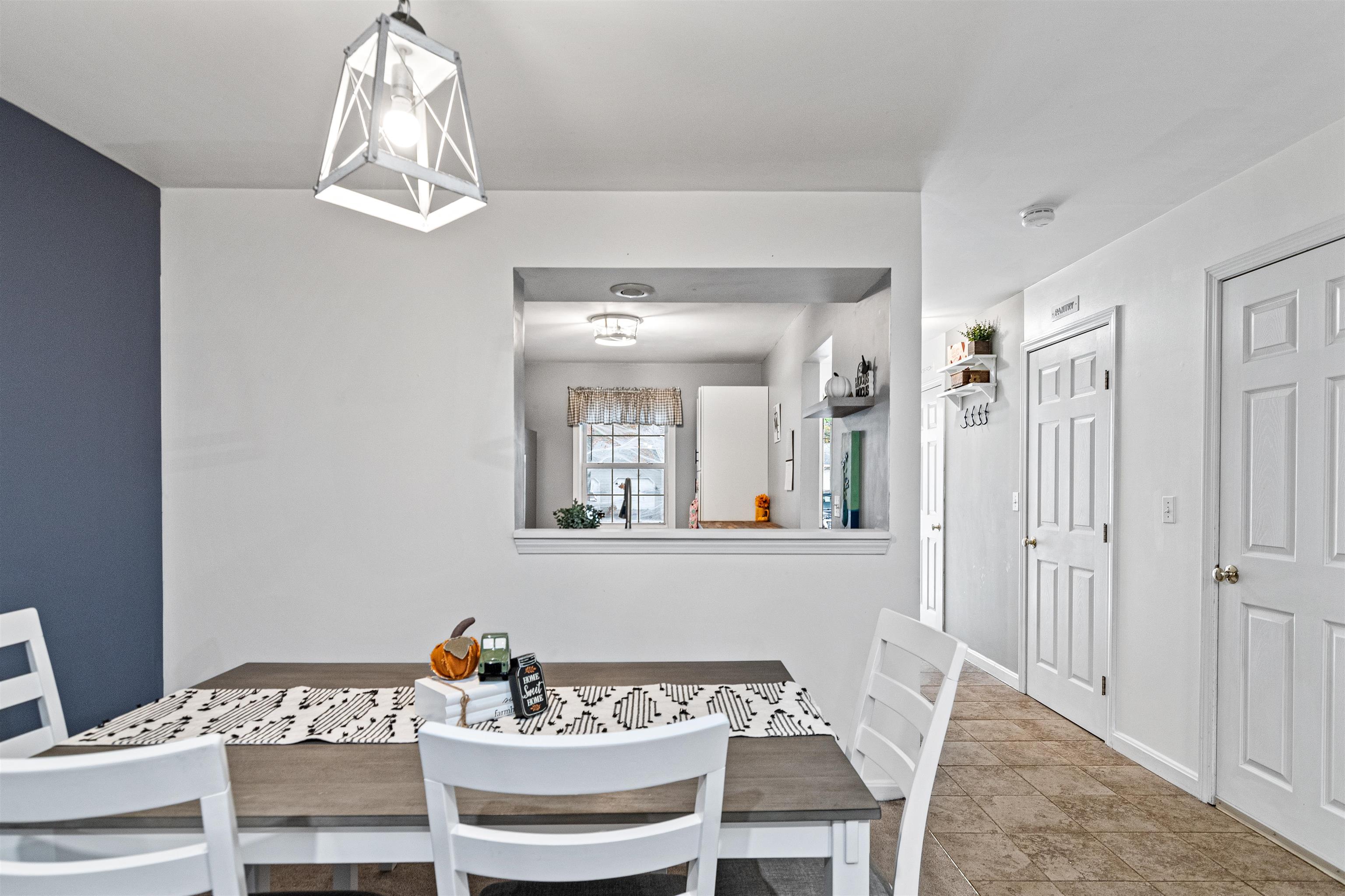 14 Pointe Drive