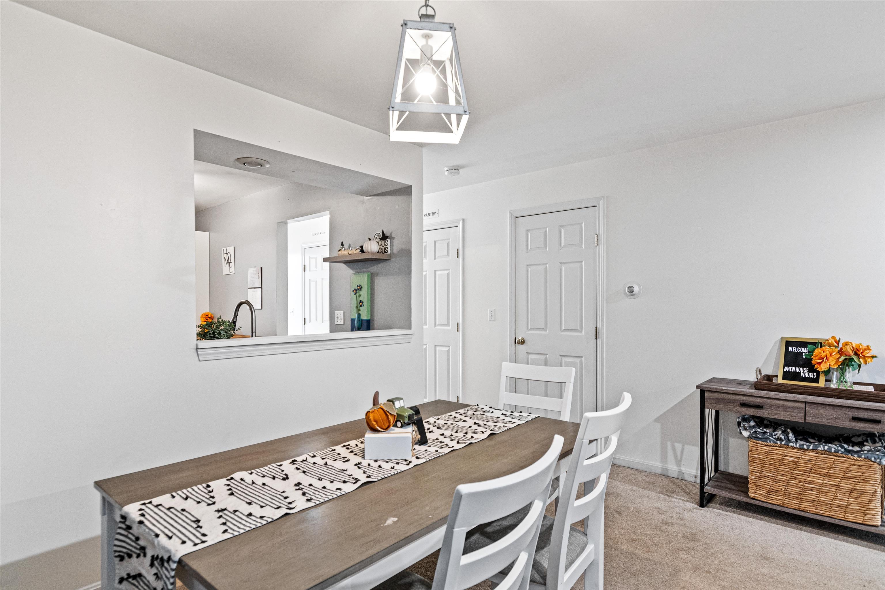 14 Pointe Drive