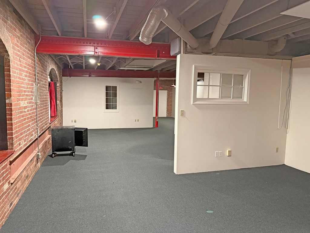 Photo of 801 Islington Street #Unit 33, Portsmouth, NH 03801 (MLS # 5071801)