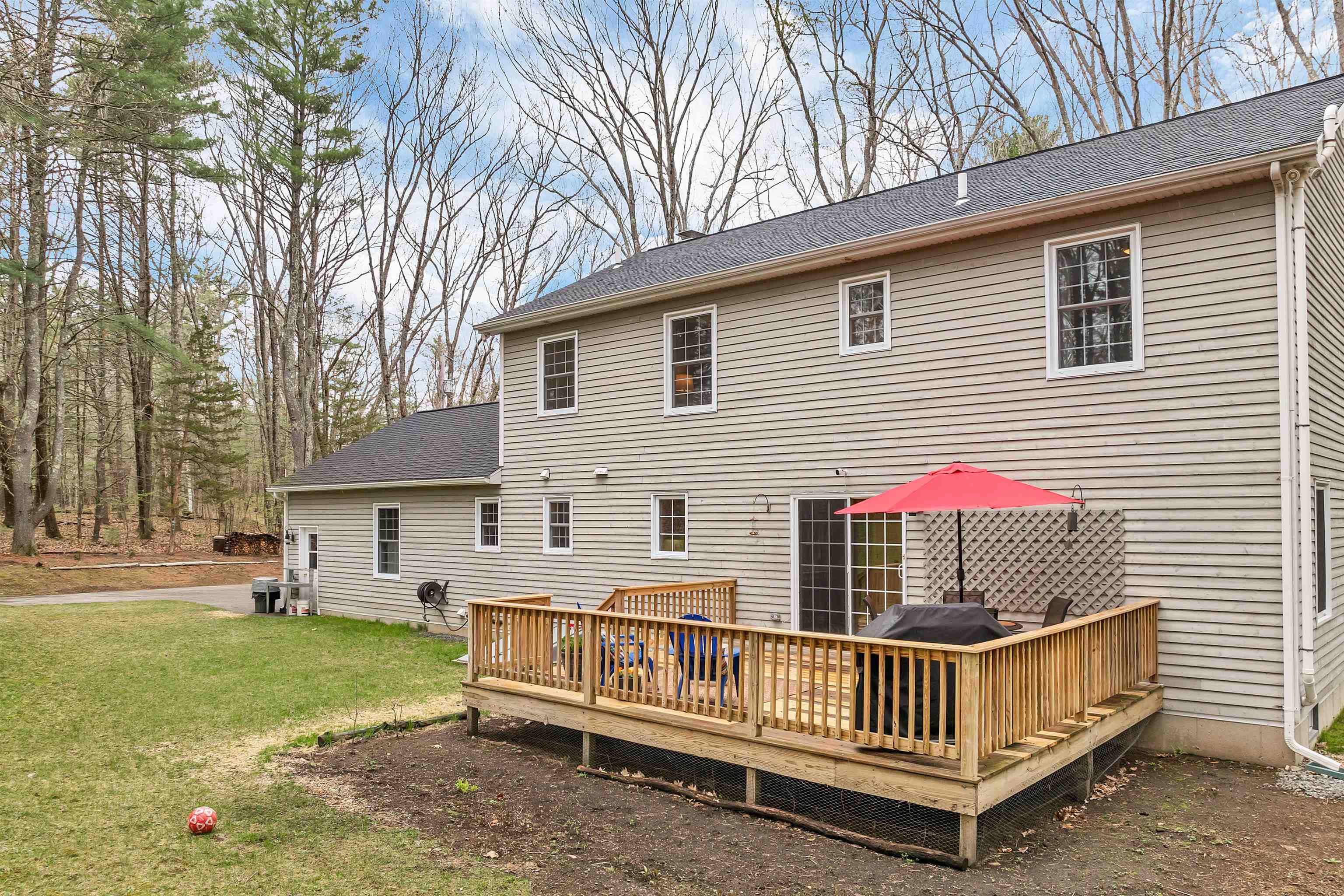 9 Juniper Ridge Road