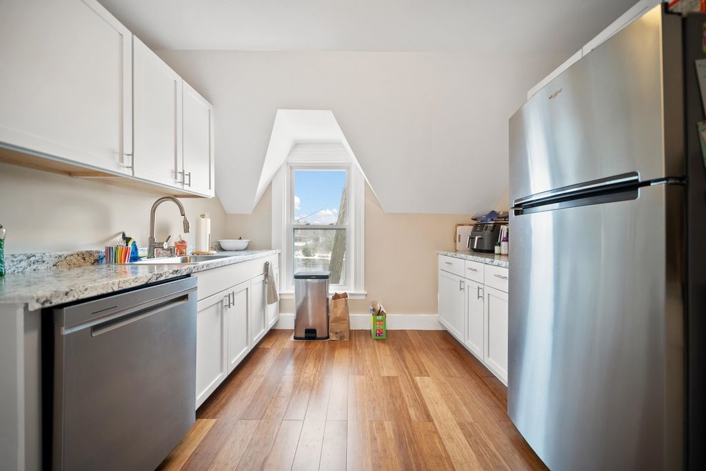 Photo of 449 West River Road #2, Hooksett, NH 03106 (MLS # 5059036)