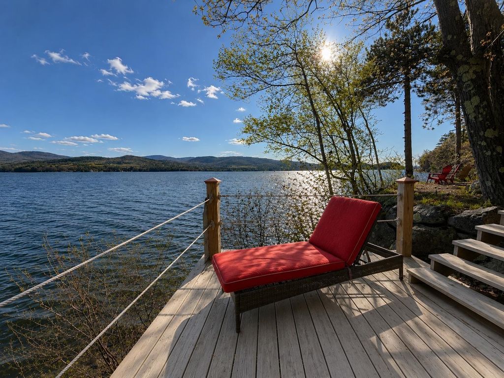 Photo of 178 Rattlesnake Island, Alton, NH 03810 (MLS # 5088828)