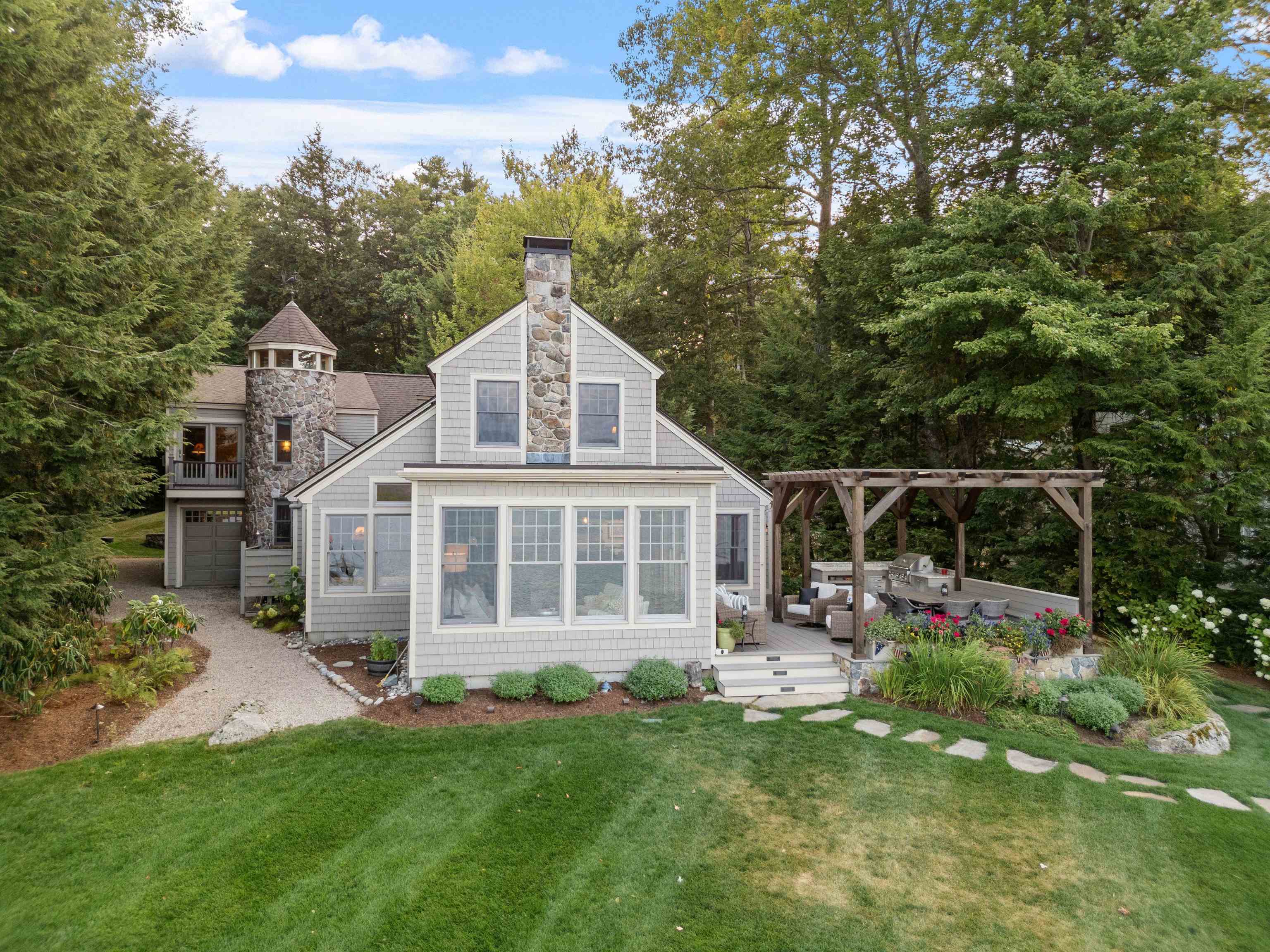 11 Geery Lane
