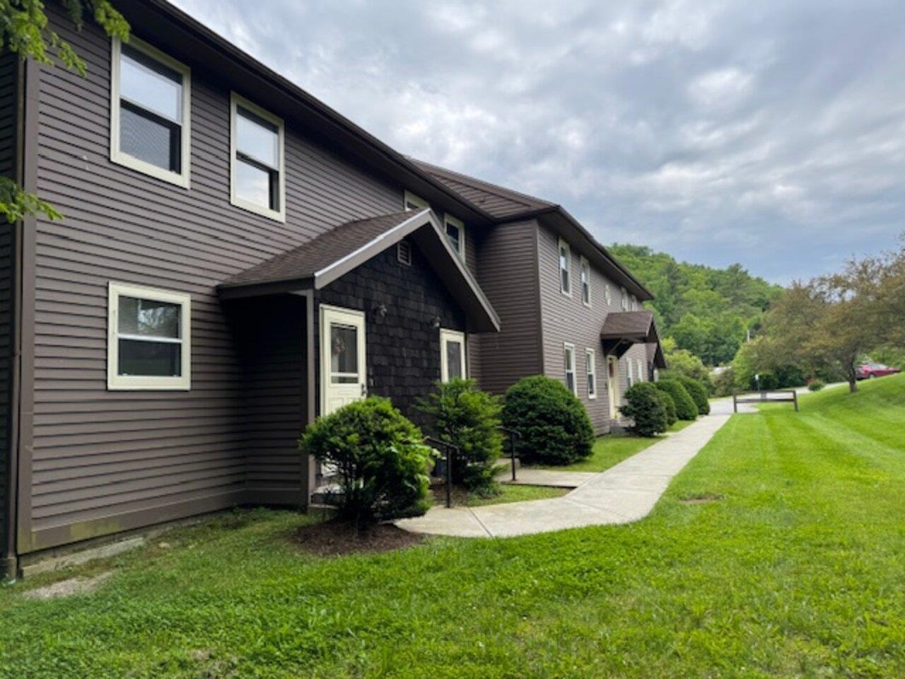122 Batchelder Street A-8