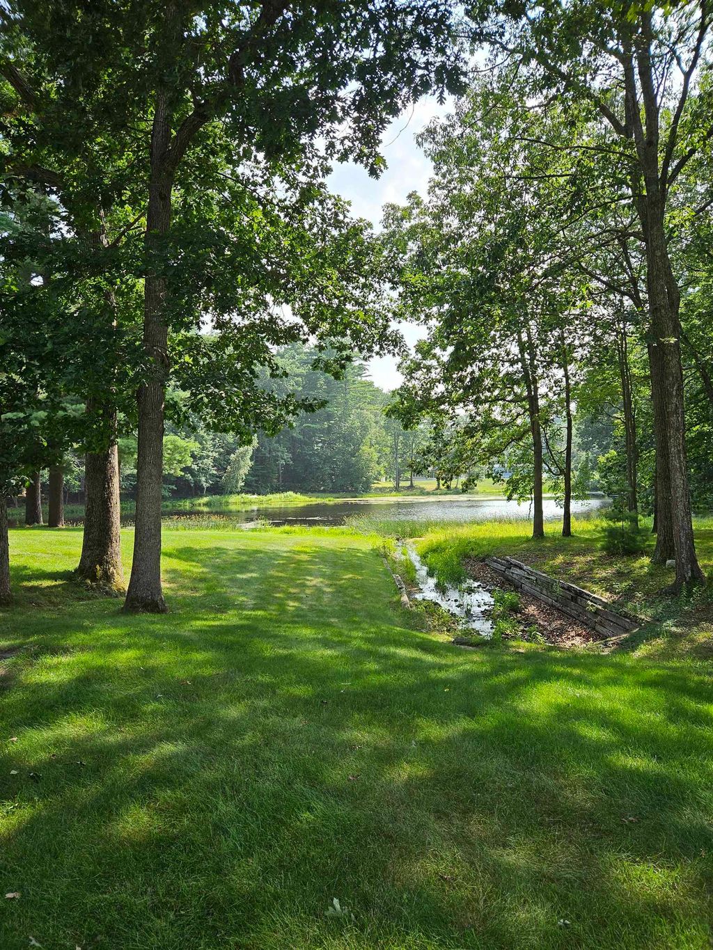 Photo of 43 Parklane Road, Hampstead, NH 03811 (MLS # 5080187)