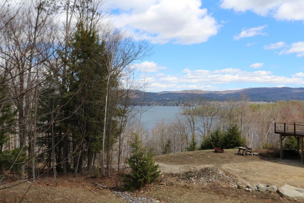 Photo of 139 Ledgeview Shores Drive, Alexandria, NH 03222 (MLS # 5083726)