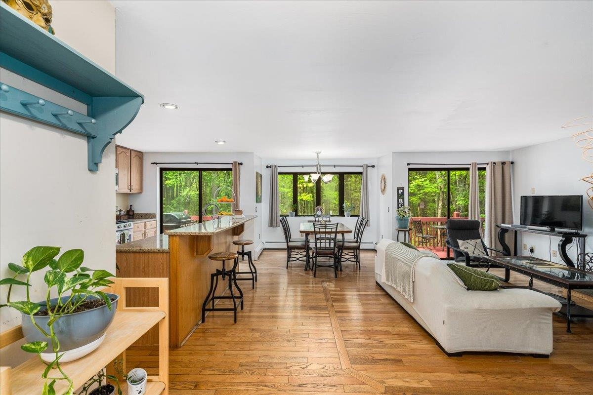 9 Quails Way